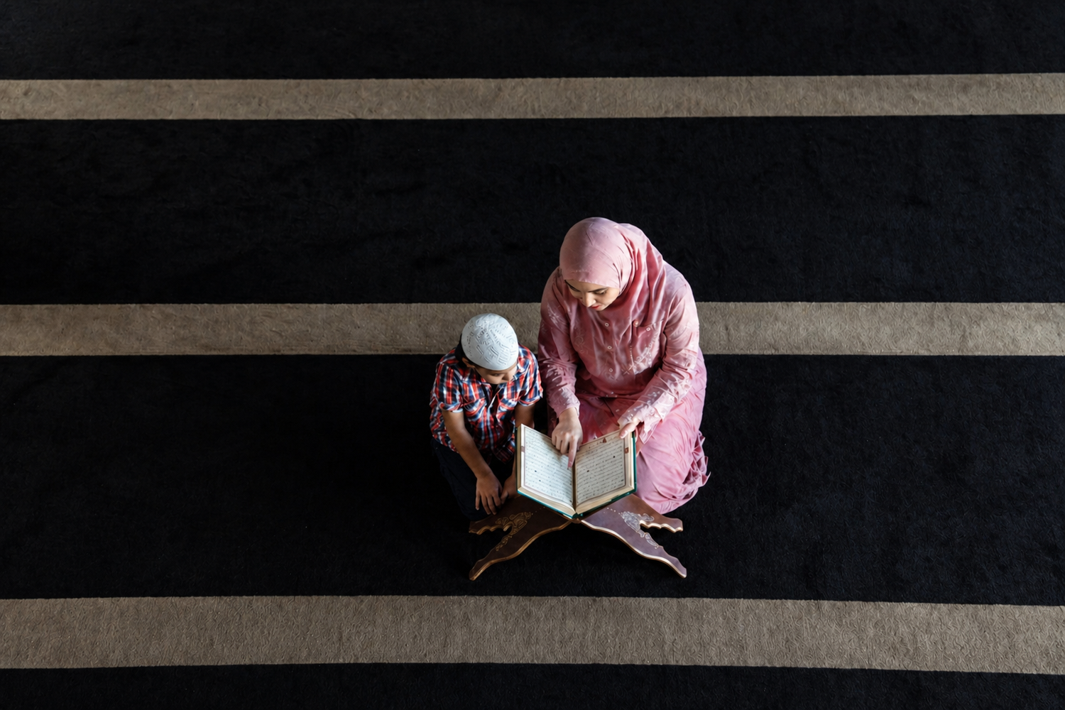 Learn Quran with Female teachers